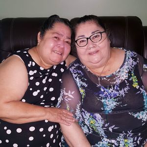 Meet your Posher, Adela